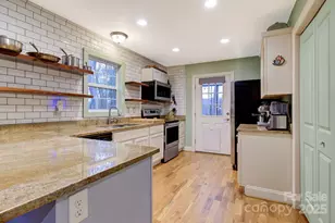 113 Pin Cherry Ln, Candler, NC 28715 - Photo 16