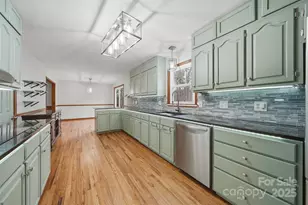 2091 Blowing Rock Blvd, Lenoir, NC 28645 - Photo 16