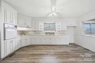 2290 Nc 181 Hwy, Morganton, NC 28655 - Photo 8