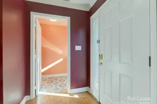 527 Hawthorne Ln, Charlotte, NC 28204 - Photo 6