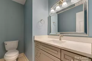 527 Hawthorne Ln, Charlotte, NC 28204 - Photo 22