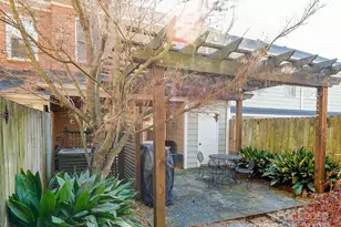 527 Hawthorne Ln, Charlotte, NC 28204 - Photo 36