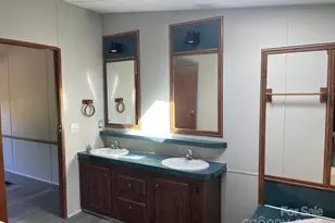 155 Blevins Ln, Salisbury, NC 28146 - Photo 4