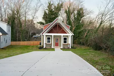 510 N Mulberry Street, Cherryville, NC 28201 - Photo 2