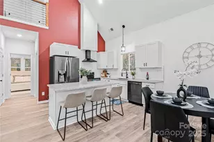 510 N Mulberry St, Cherryville, NC 28201 - Photo 6