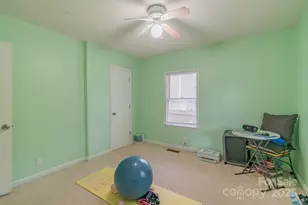 411 Willow Street S, Gastonia, NC 28054 - Photo 20