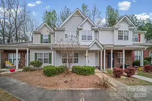 6766 Cypress Tree Ln, Charlotte, NC 28215 - Photo 1