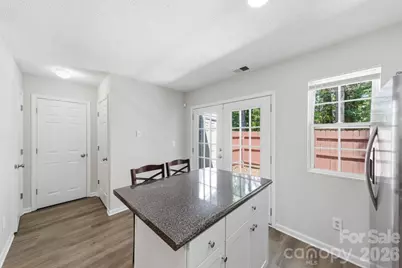 6766 Cypress Tree Lane, Charlotte, NC 28215 - Photo 24