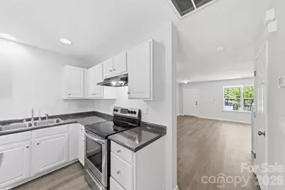 6766 Cypress Tree Lane, Charlotte, NC 28215 - Photo 26