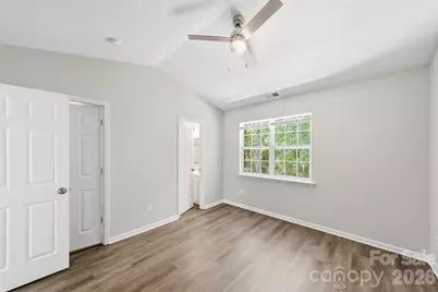 6766 Cypress Tree Lane, Charlotte, NC 28215 - Photo 30