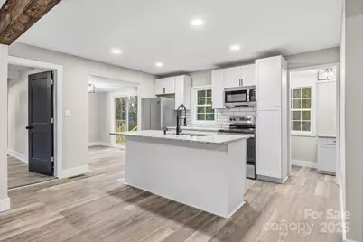 519 N Main Street, Mount Gilead, NC 27306 - Photo 8