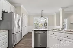 9529 Numenore Dr, Charlotte, NC 28269 - Photo 12