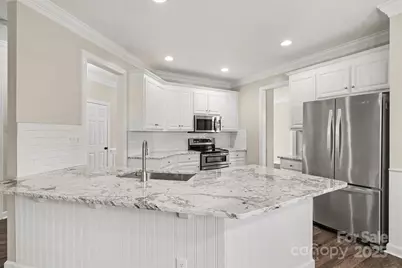 9529 Numenore Drive, Charlotte, NC 28269 - Photo 14