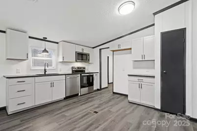 2464 Puetts Chapel Road, Bessemer City, NC 28016 - Photo 16