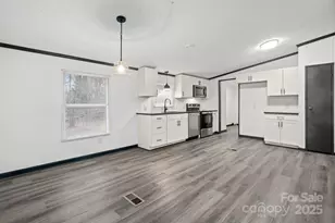 2464 Puetts Chapel Rd, Bessemer City, NC 28016 - Photo 10