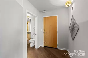 210 N Church St, Charlotte, NC 28202 - Photo 26