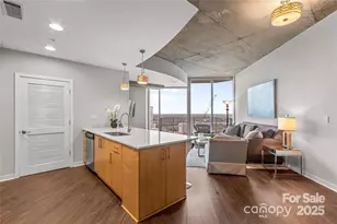 210 N Church St, Charlotte, NC 28202 - Photo 12