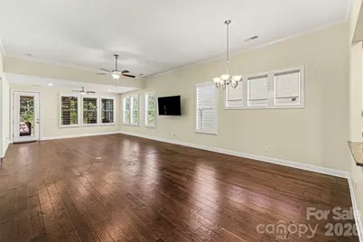 8407 Festival Way, Charlotte, NC 28215 - Photo 20