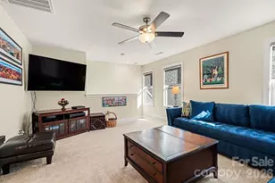 8407 Festival Wy, Charlotte, NC 28215 - Photo 10