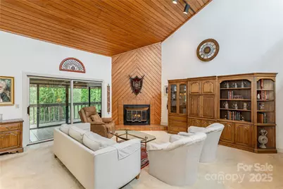1 Westridge Court #Unit B, Hendersonville, NC 28791 - Photo 4