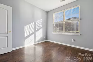 7325 Michaels Landing Dr, Charlotte, NC 28262 - Photo 8