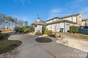 7325 Michaels Landing Dr, Charlotte, NC 28262 - Photo 20