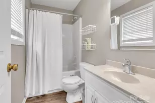 719 Pinewood Dr, Waynesville, NC 28786 - Photo 16