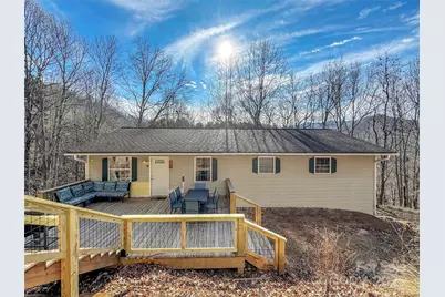 719 Pinewood Drive, Waynesville, NC 28786 - Photo 1