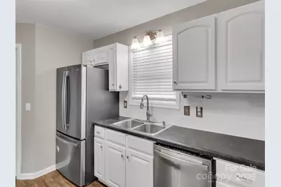 719 Pinewood Drive, Waynesville, NC 28786 - Photo 10