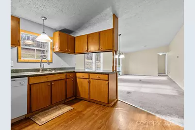 205 Kirk Way, Candler, NC 28715 - Photo 8