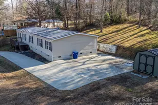 205 Kirk Way, Candler, NC 28715 - Photo 2