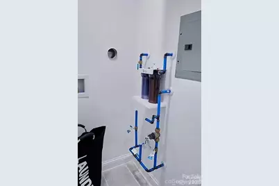 2524 Pickway Drive, Charlotte, NC 28269 - Photo 6