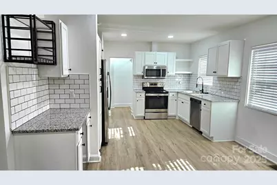 2524 Pickway Drive, Charlotte, NC 28269 - Photo 4