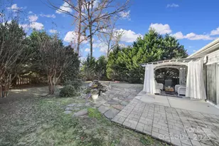 1875 Yellow Daisy Dr, Matthews, NC 28104 - Photo 38