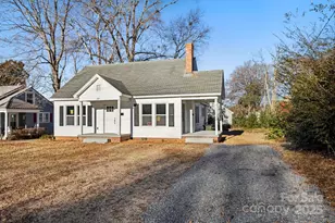 266 Moore Dr NW, Concord, NC 28025 - Photo 2
