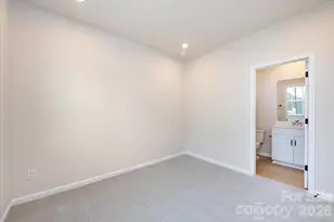 3009 Circles End, Charlotte, NC 28226 - Photo 8