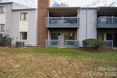 11042 Harrowfield Road, Charlotte, NC 28226 - Photo 14