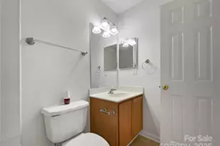 10840 Holly Ridge Blvd, Charlotte, NC 28216 - Photo 12