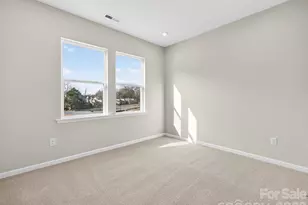 1331 Sandstar Ln, Charlotte, NC 28226 - Photo 16