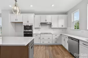 1331 Sandstar Ln, Charlotte, NC 28226 - Photo 6