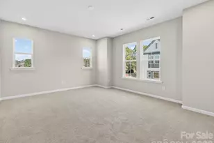 1331 Sandstar Ln, Charlotte, NC 28226 - Photo 12