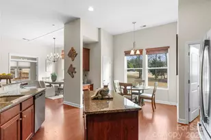 11624 Dunham Dr, Matthews, NC 28105 - Photo 22