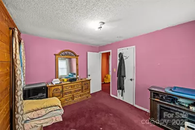 1936 Lakedell Drive, Charlotte, NC 28215 - Photo 26