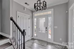 2507 Hamlet Ct, Matthews, NC 28105 - Photo 6