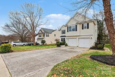 7625 Nicolette Court, Charlotte, NC 28215 - Photo 4