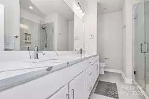 338 E Cama St, Charlotte, NC 28217 - Photo 14