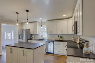 204 Elliott Street W, Fort Mill, SC 29715 - Photo 12