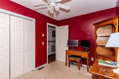 1321 Idlewood Street SW, Lenoir, NC 28645 - Photo 26