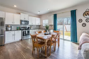 224 Final Stretch Ln, Clover, SC 29710 - Photo 8