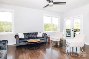 1057 Riverside Dr, Asheville, NC 28804 - Photo 4